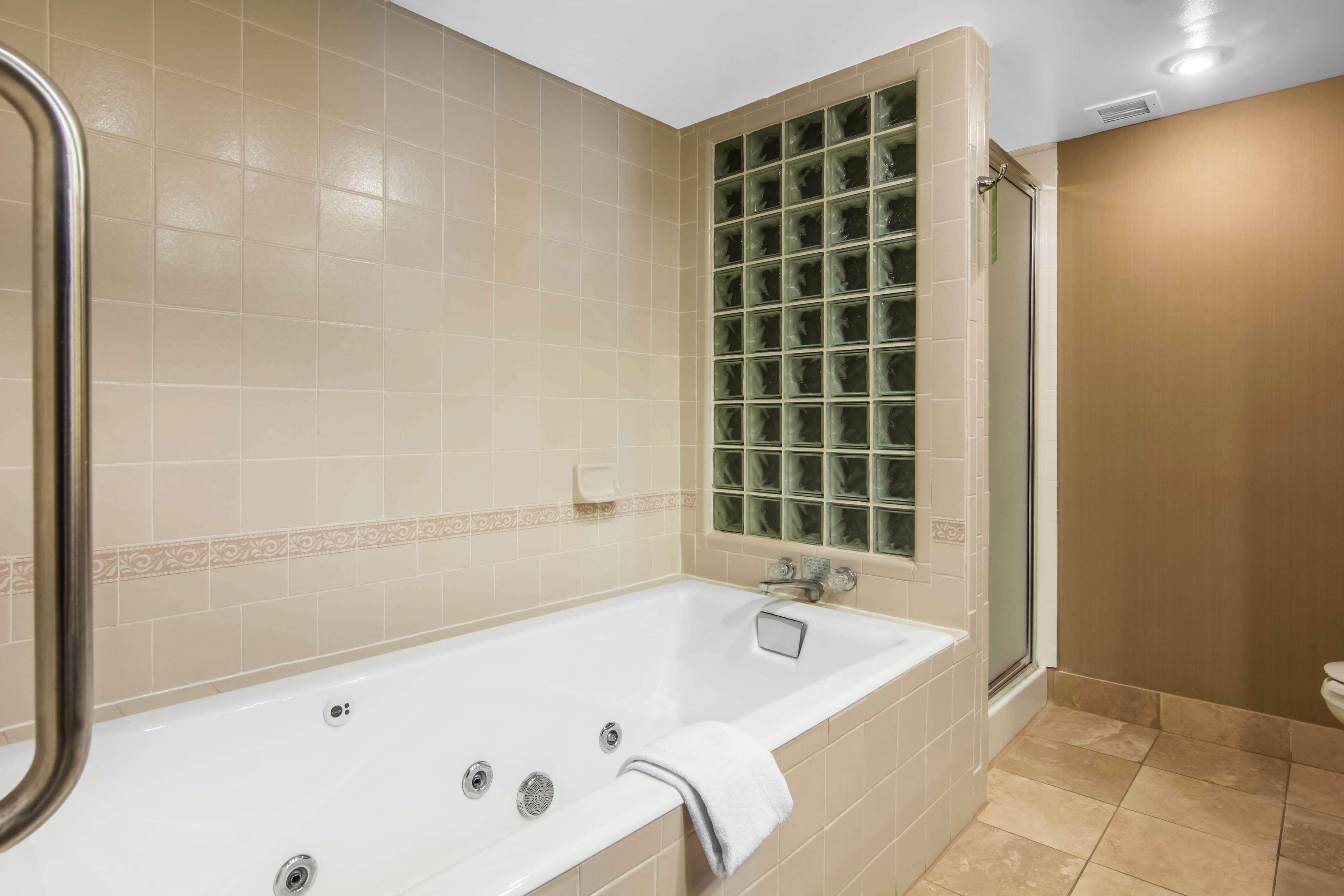 Hotel Hampton