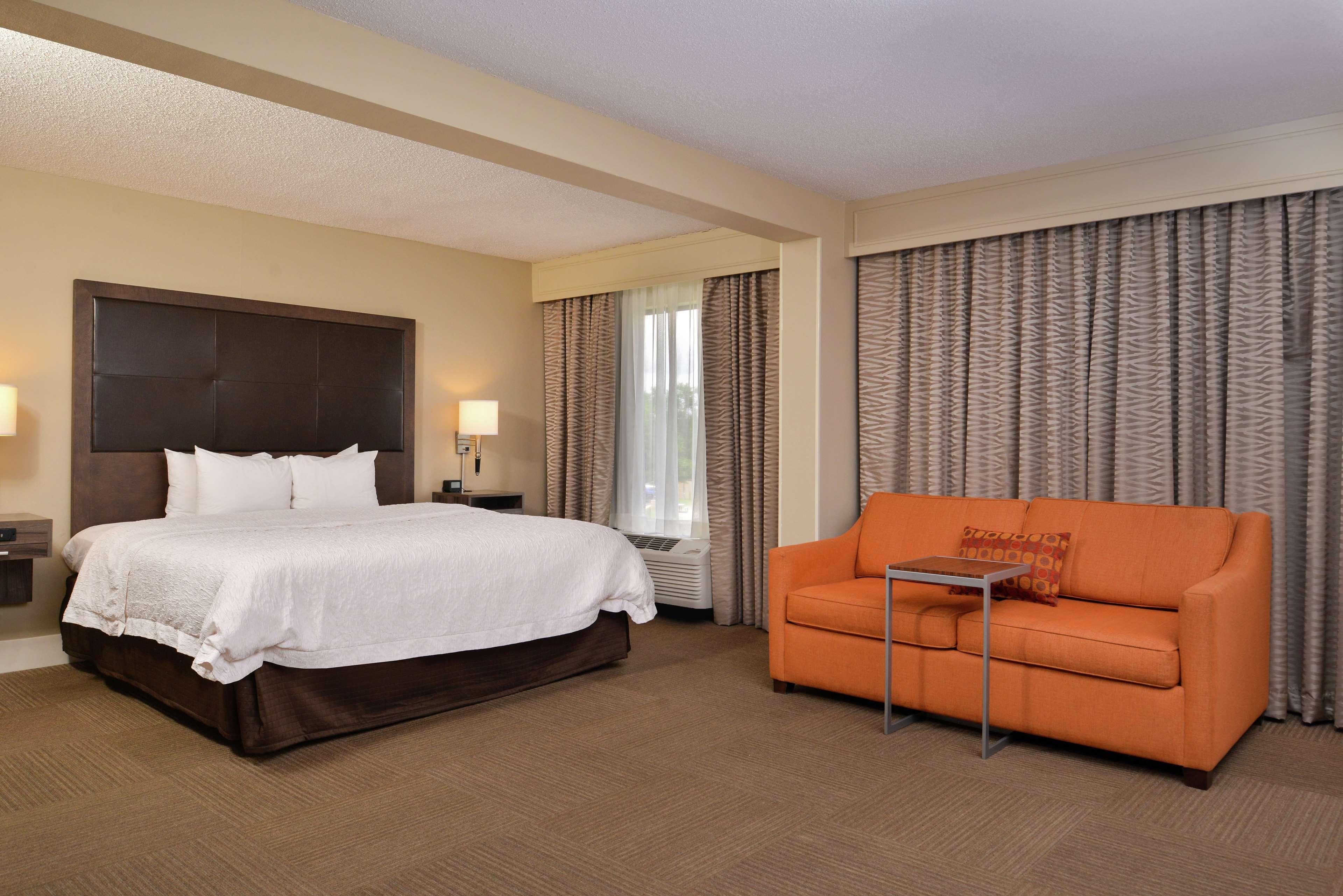 Hotel Hampton 3*