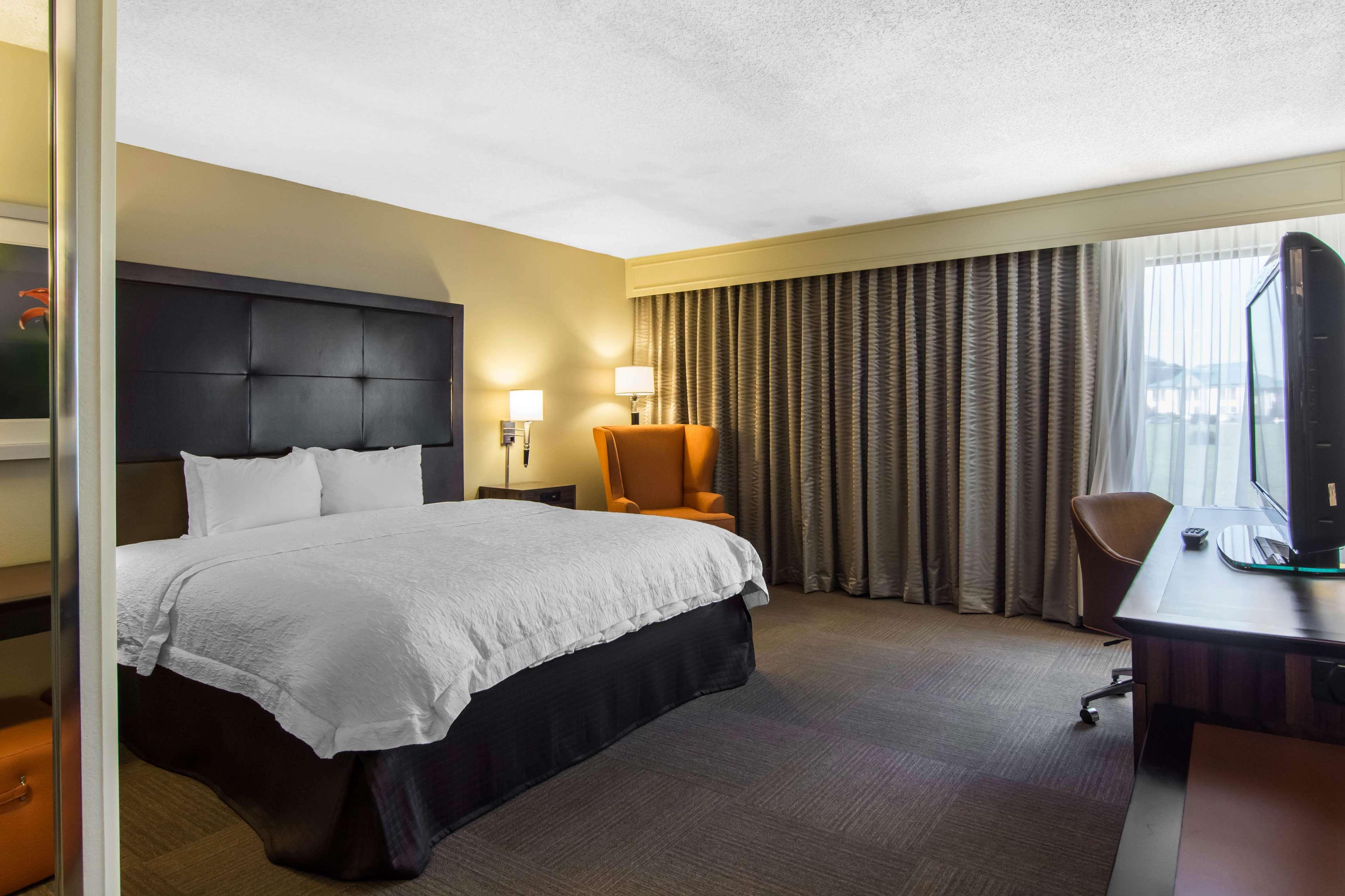 Hampton Hotel
