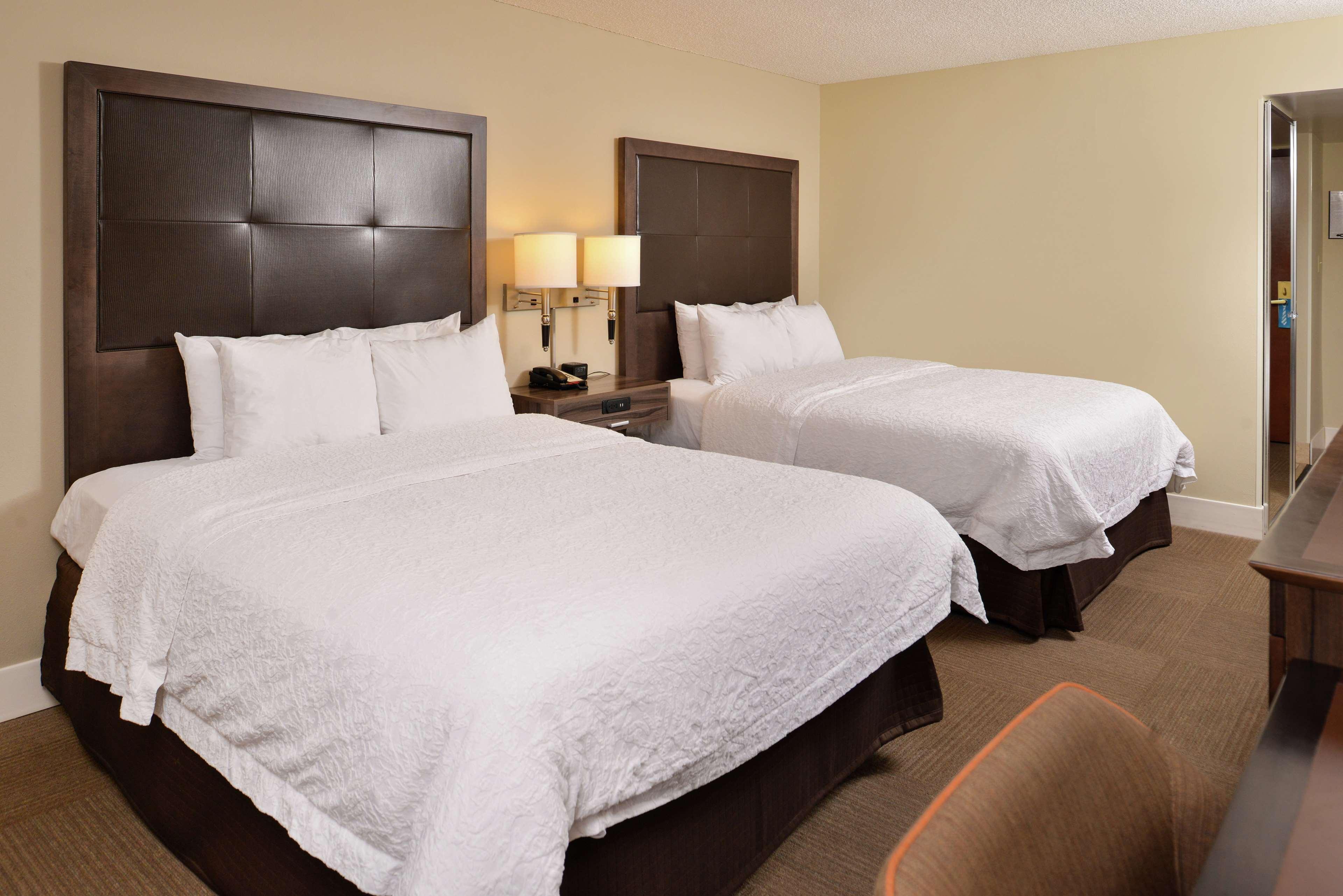 Hotel Hampton