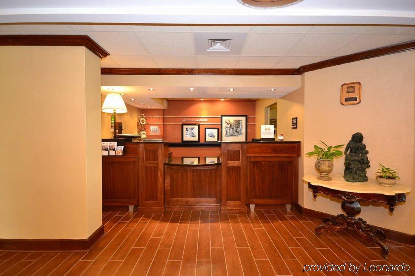 Hampton Hotel