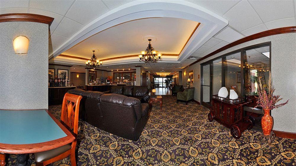 Hampton Hotel 3*