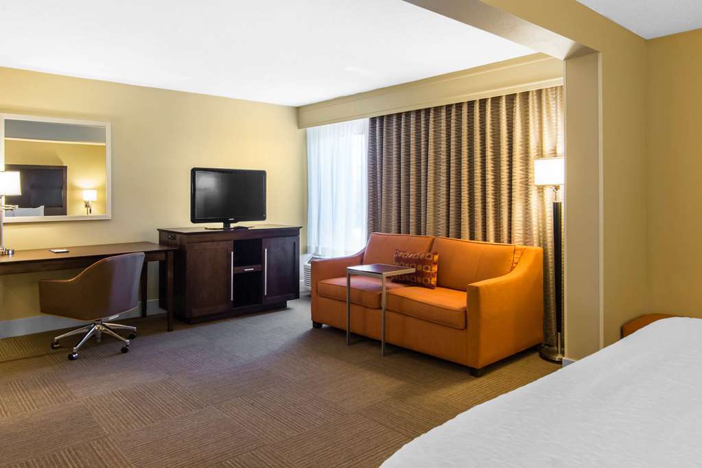 Hotel Hampton South Hill